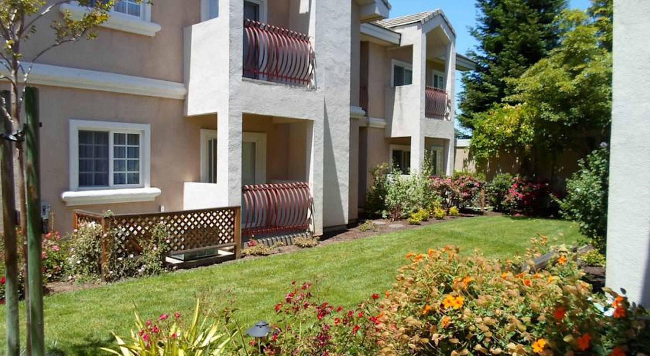 Grand Hotel Sunnyvale Exterior photo